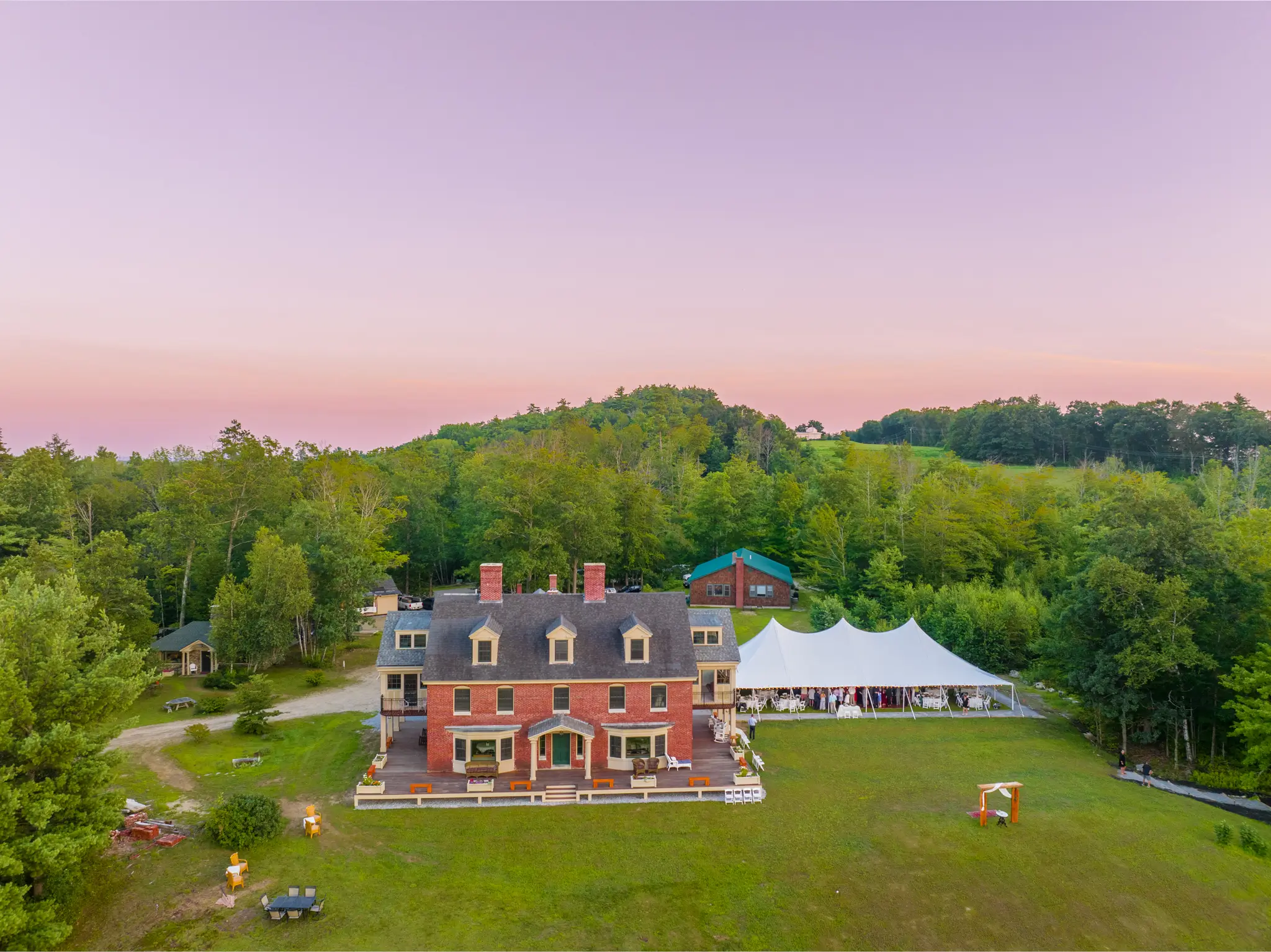 Bird's-eye view of The Red Hill Inn and its courtyard